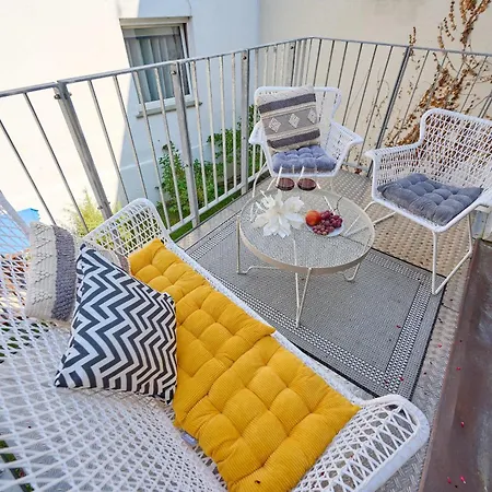 Cozy # Frisch Renoviertes Fachwerk # 100qm # Modern # Balkon # Netflix שוואבאך