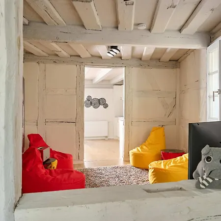 Cozy # Frisch Renoviertes Fachwerk # 100qm # Modern # Balkon # Netflix Apartman Schwabach